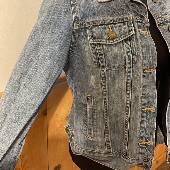 Old Navy Jean Jacket - Picture 2 of 7